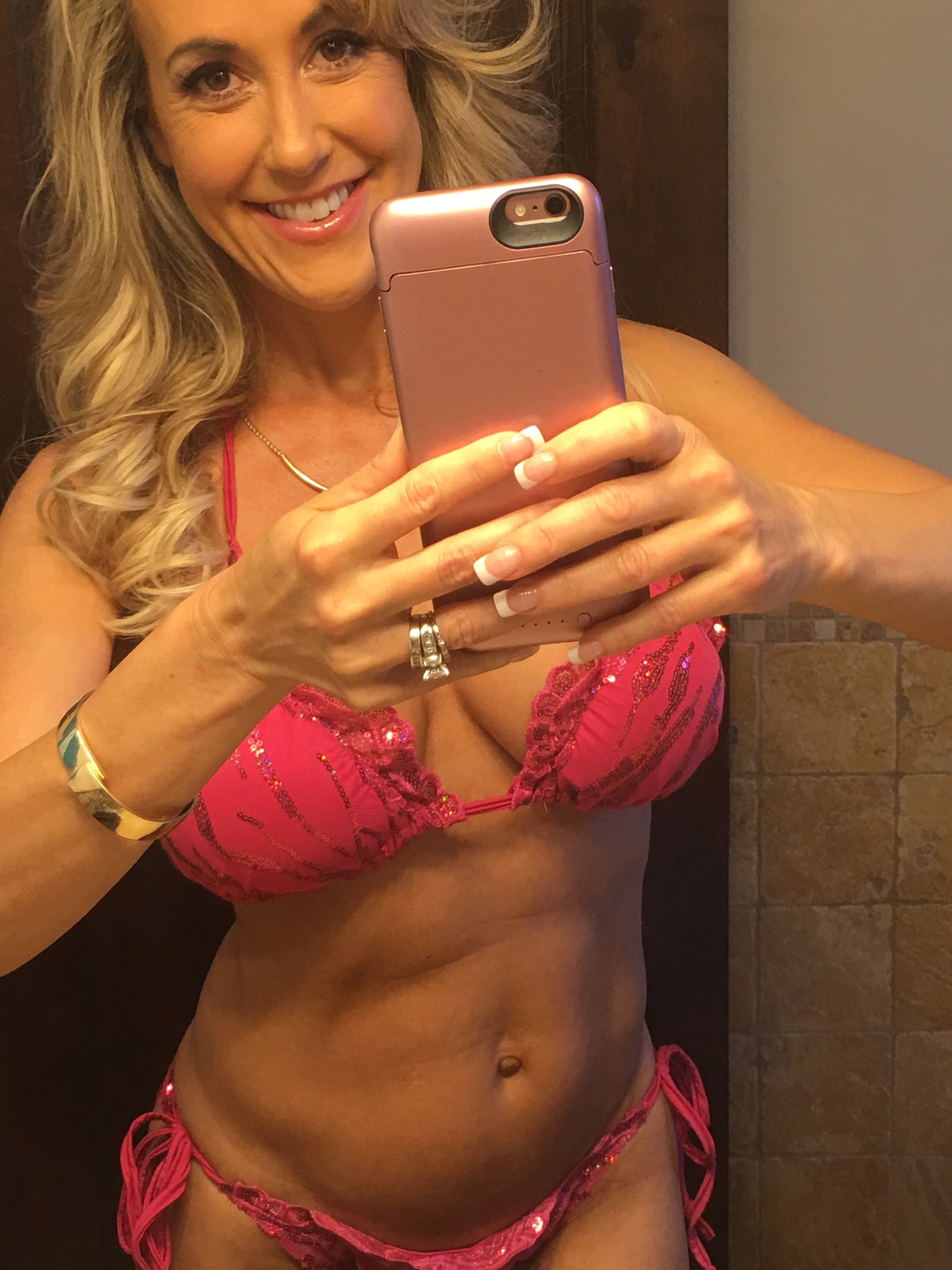 Brandi Love ® on Twitter.