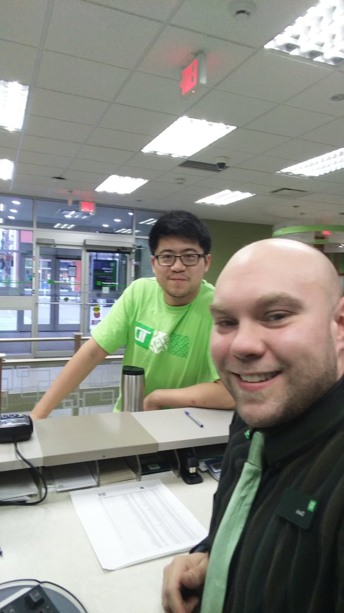 DavisBrown1612's tweet photo. Chinese New Year! #TDSilverado #worklife #Tgif @jcrosilla @Sidney_Ottmann @MaherTDBank @maggie_dominik @absmitherz @BrianGervais_TD https://t.co/lRBkgRrPpa