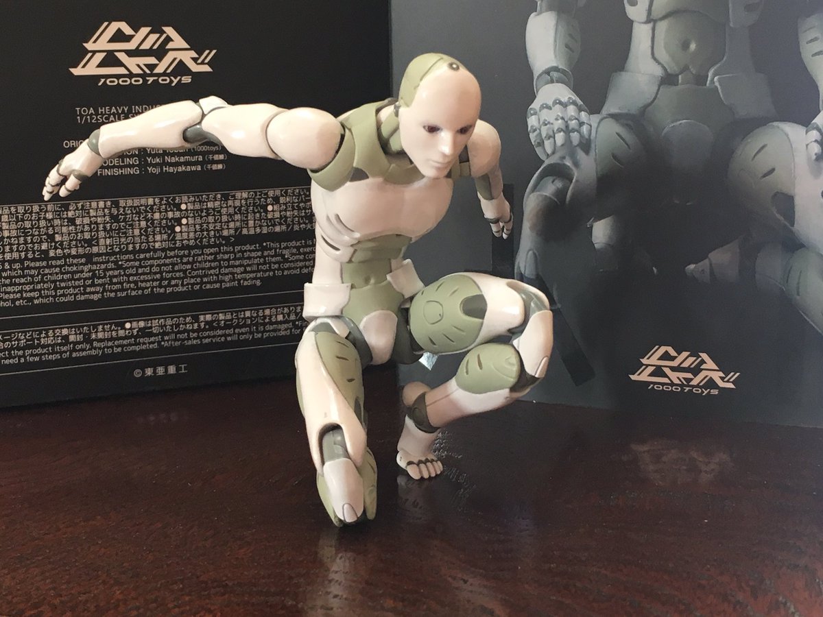 東亜重工の合成人間、これヤバイわ。やっぱ可動域がエゲツない！！！首