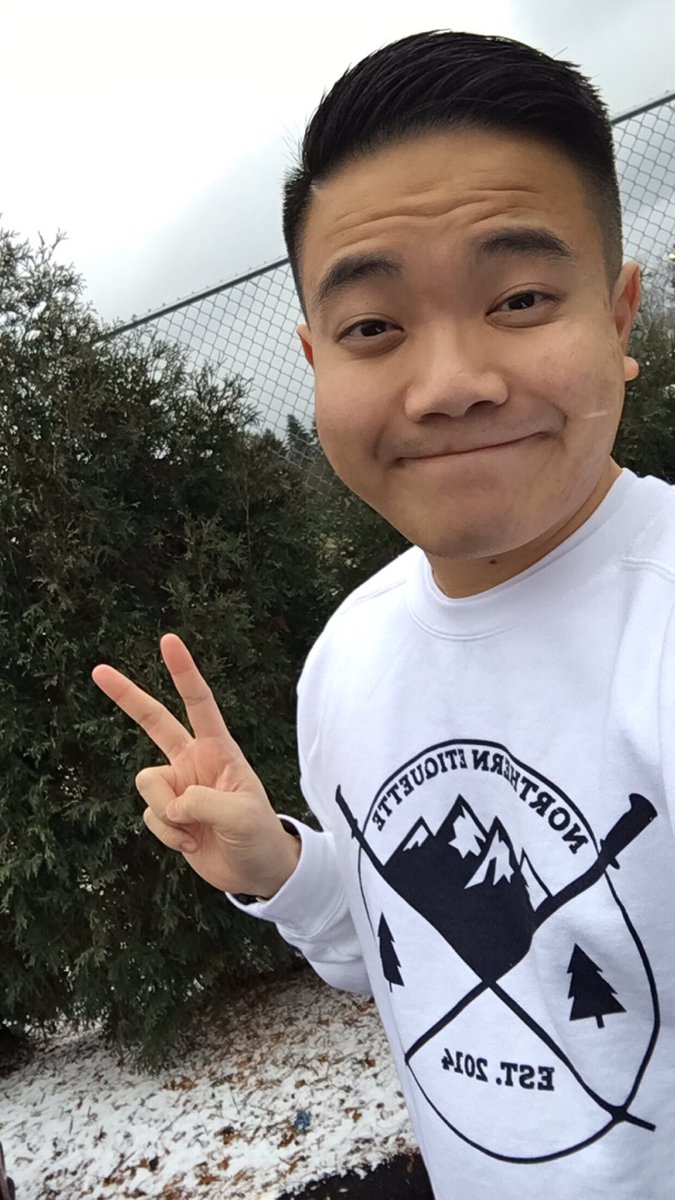 AnthonyHuynh18's tweet photo. I got a new haircut and a new crewneck recently. I thought I'd share that fun fact with the world. #StayNorthern @nrthrnetiquette https://t.co/8Qvs9JO2Br