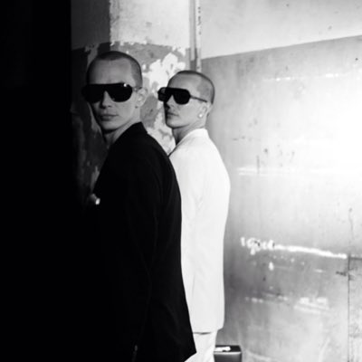 realhuntertwins's tweet photo. #NewProfilePic https://t.co/VYCI73ha3A