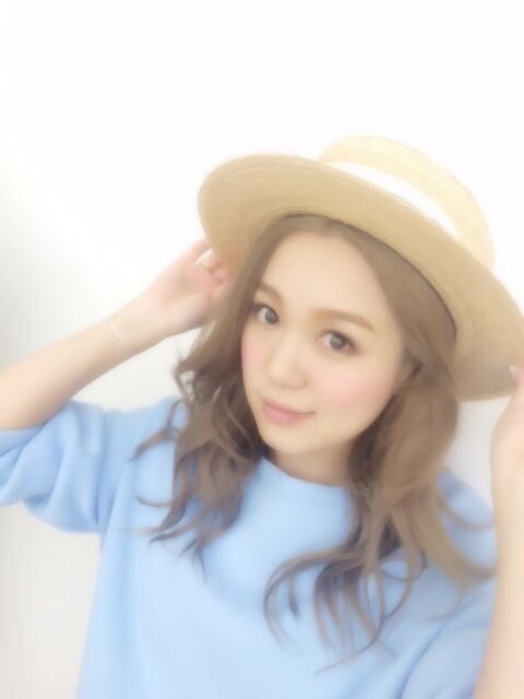 フォロー外して Auf Twitter フォロワー少ないからタグします 西野家 西野カナ好きな人rt 西野カナの歌好きな人rt 西野カナかわいいと思う人rt