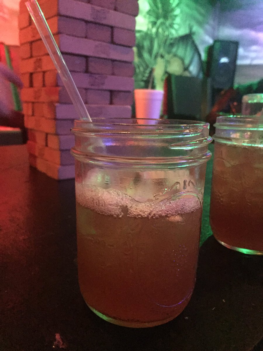 lilsithbitch's tweet photo. hi i'm trying Kratom for the first time !!! ☕️ https://t.co/GxZo3k7KpL