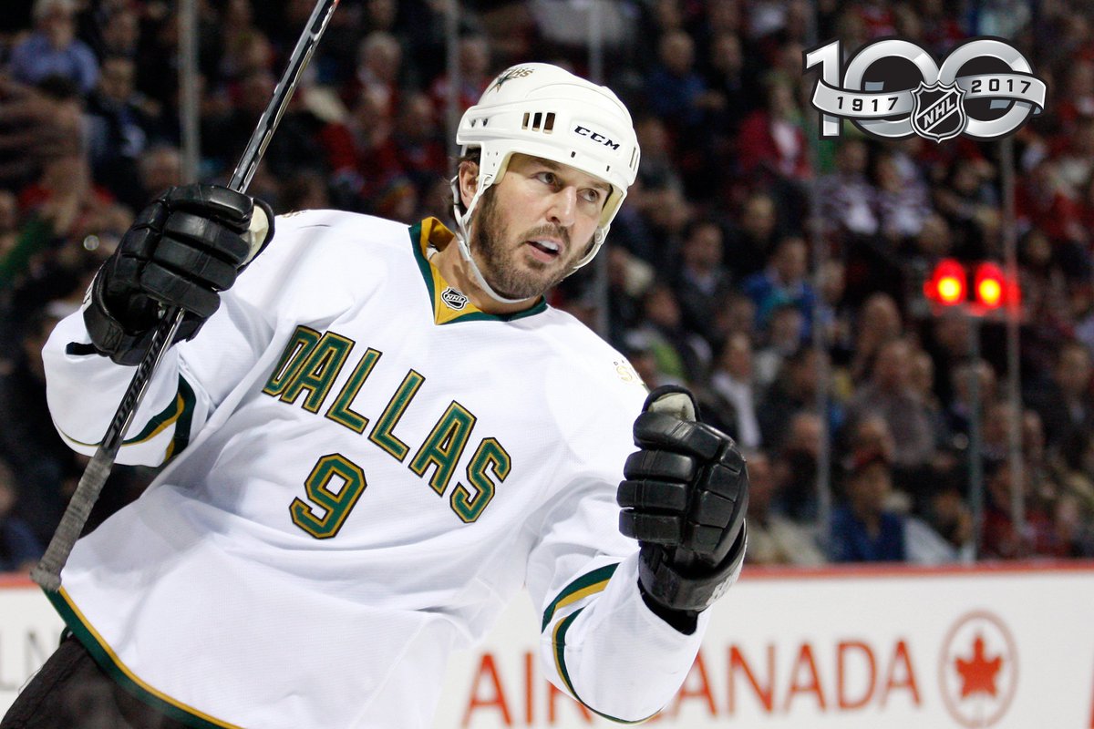 DallasStars's tweet photo. Congrats to Mike Modano, Brett Hull, and Joe Nieuwendyk on being named to the #NHL100! https://t.co/sPNrbS9YZW