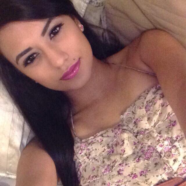 RoseFisner's tweet image. Night times are my times! Work all day then I just relax!🍷