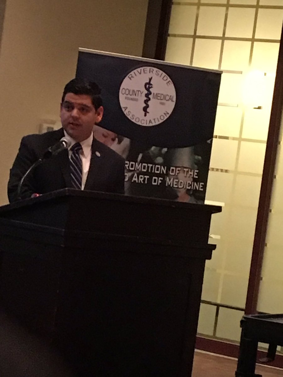 AnneMont's tweet image. Grateful to have @CongressmanRuiz, emergency medicine physician, representing me in Congress and speaking to RCMA dinner.