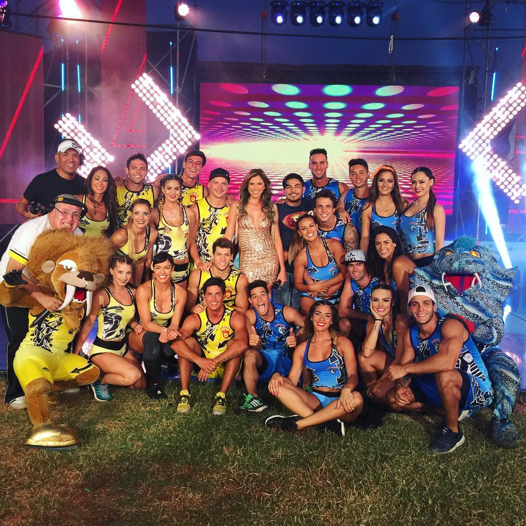 OT2025Club's tweet photo. Una gran familia #EEGPreTemporada @ErickElera1 @annacarinapop @NicolaPorcella @PatoParodiC @mario_hart @marioirivarren @arizaga_a 💙💛 https://t.co/EvDKed0X6Q