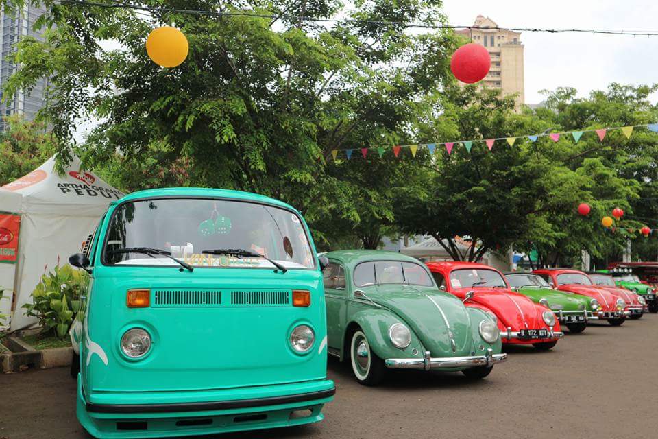 bagussatriatam4's tweet photo. Ayo merapat ke @papSCBD ada volkswagen #papscbd #cfdscbd #classic #vw #vwcombi https://t.co/PpOqZ4TF5E