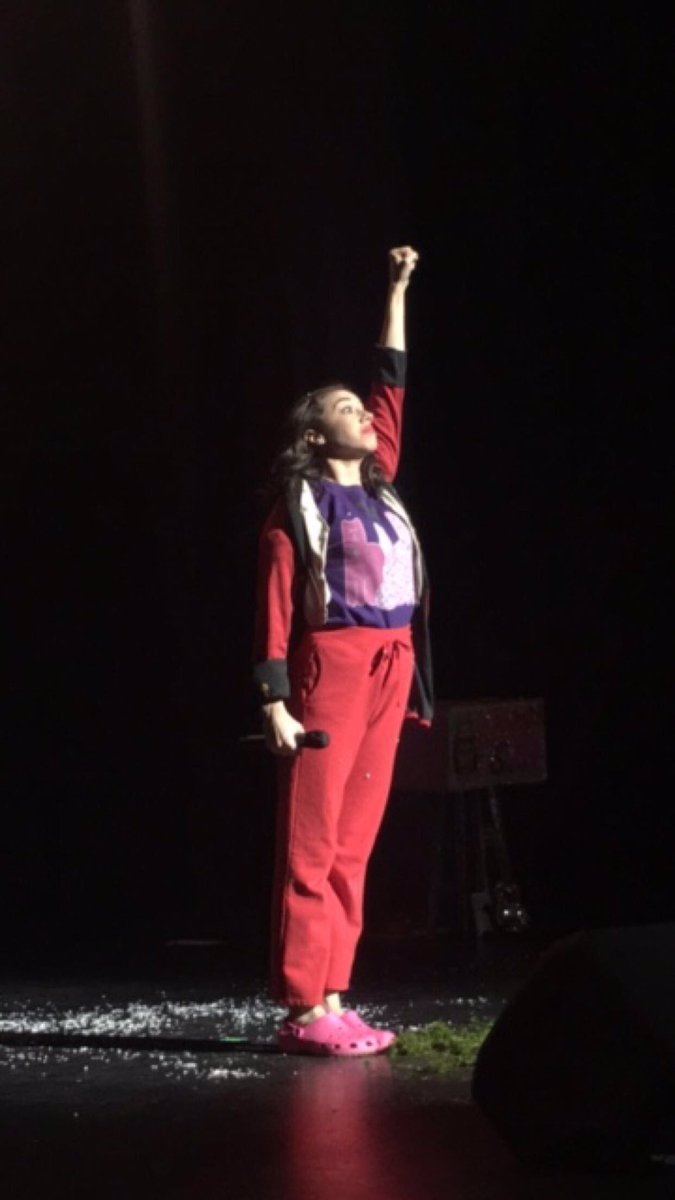 braxtonmg's tweet photo. #mirandasingsneworleans @MirandaSings @ColleenB123  kk done spamming night bbs https://t.co/1zK2Ra1u38