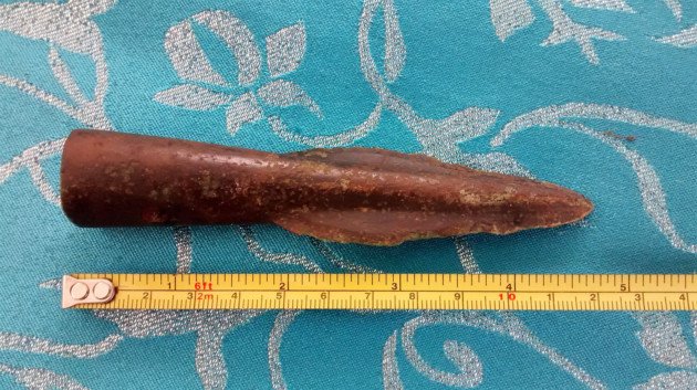 archidiggr's tweet photo. ANDY NOCK UNEARTHS AMAZING BRONZE AGE WEAPONRY IN FIELD NEAR TOWN
#bronzeage #weaponry #archaeology #detectorist
https://t.co/O0pNKkLYiO https://t.co/QjsSF8Khkf