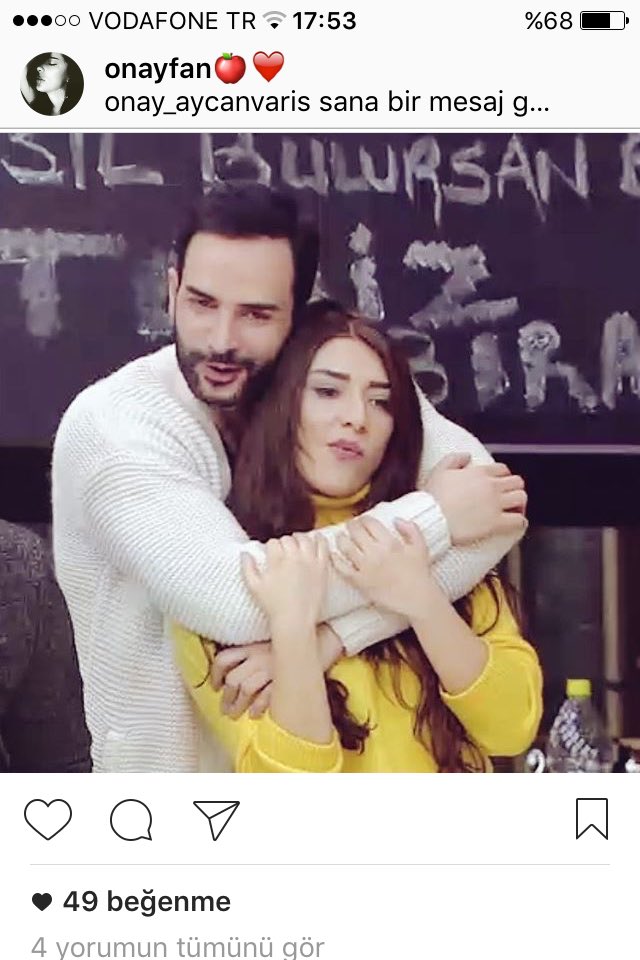 Cigdem4321's tweet photo. Bulaşmayacaktınız bize zira ne az kişiyiz. Nede sevgimiz az!! Çılgın #OnAyfandom ailesi bu diyeceksiz @halukss @onuryuxel 💪🏻🍎👇 #KısmetseOlur https://t.co/oOCREw066j
