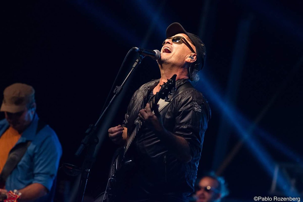 PabloRozenberg's tweet photo. Hace instantes gran show de Las Pelotas en Puerto Madryn! @ric_sastre @munimadryn @MonicaRafael10 @laspelotasweb https://t.co/ldqPgpIsVZ