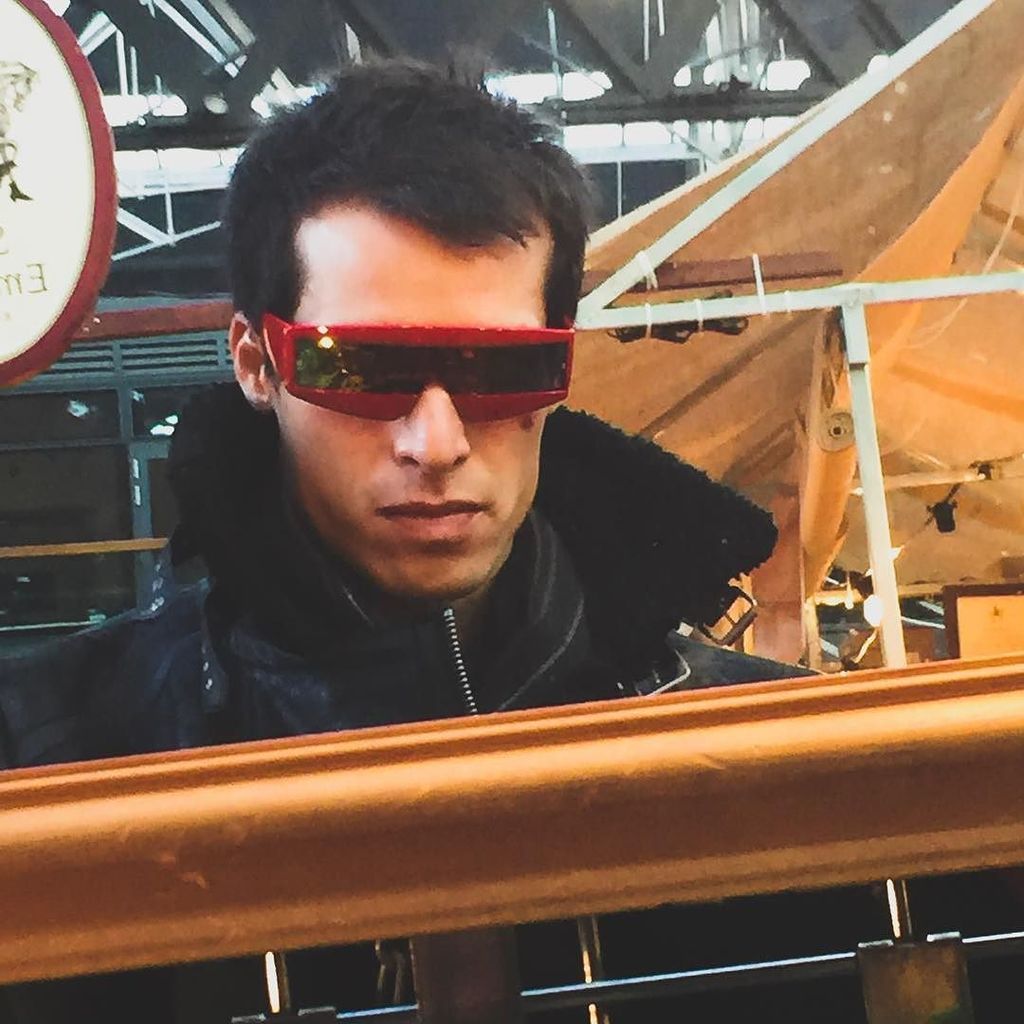 trinirvana's tweet image. new #THAIBLADE ⚡️ AKA #creepmode #weirdo #swag #gameface ⋅
⋅
⋅
⋅
⋅
#selfie #action #triath… ift.tt/2jfD9Tu