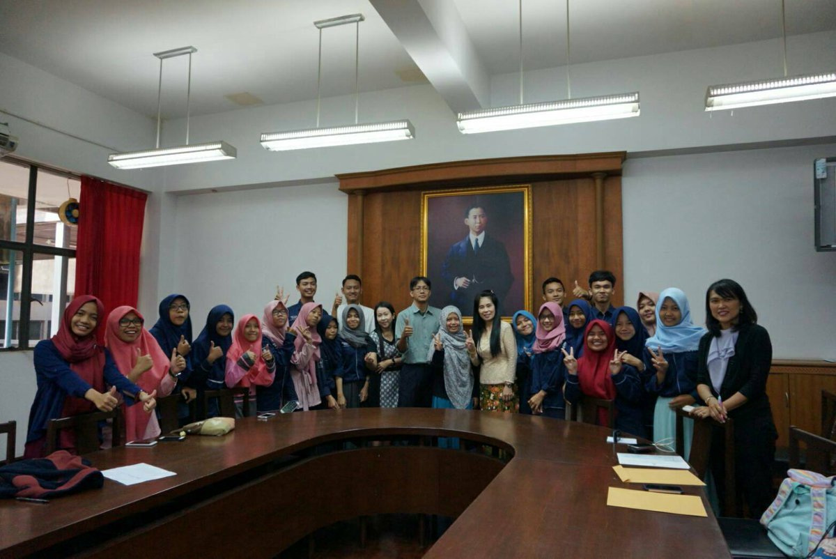 Mahasiswa Kimia UII tweet media