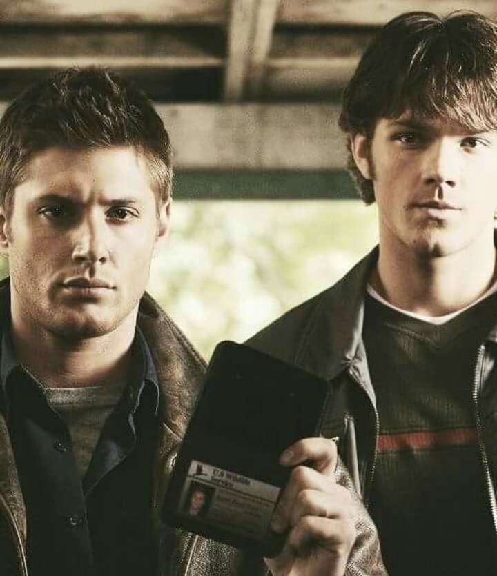 Meus amores ❤ <a href="/JensenAckles/">Jensen Ackles</a> <a href="/jarpad/">Jared Padalecki</a>