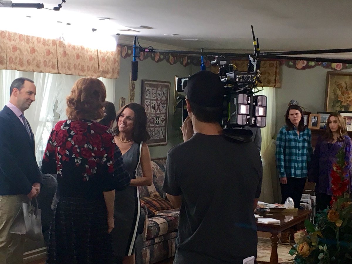 DavidHMandel's tweet photo. #veep #bts @OfficialJLD @MrTonyHale @cleaduvall #sarasutherland and #mysteryguestactress https://t.co/coTNVTItFr