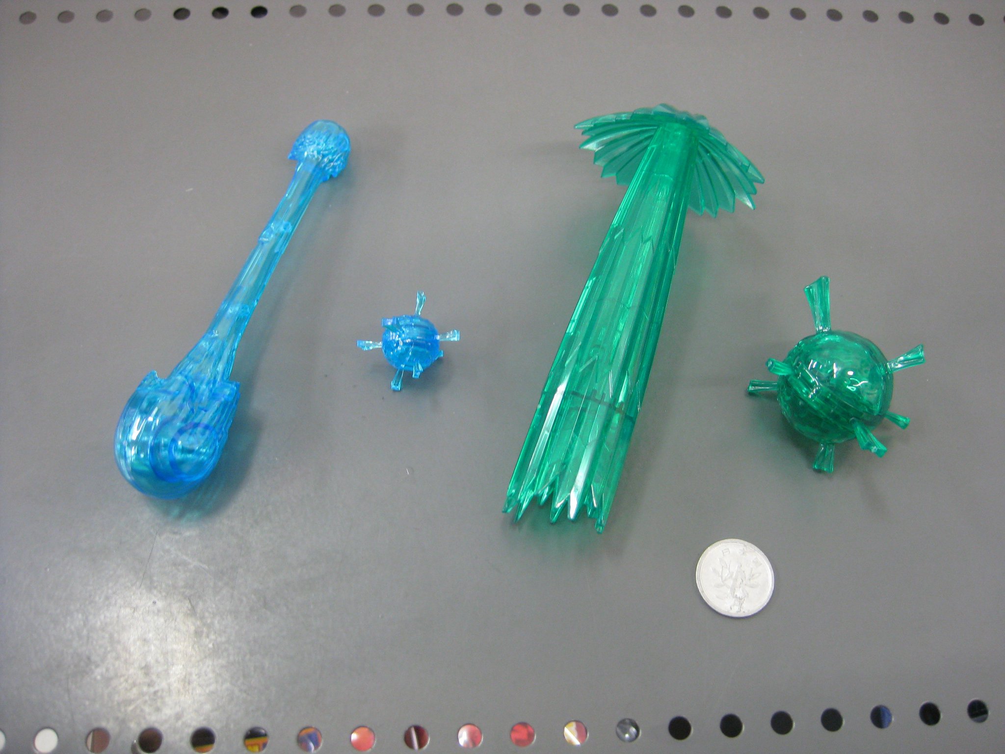 イエローサブマリン大宮本店 エフェクトパーツについて 悟空は今までのキットと同じかめはめ波のエフェクトが付きますが ベジータはgtで使ったファイナルシャインアタックのエフェクトが付きます