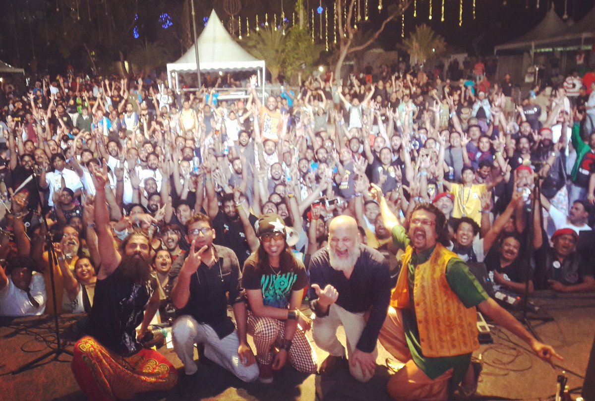 Big big love for the Brotherhood of Bulleteers. <a href="/BOBMCRiderMania/">BOBMC Rider Mania</a> you guys filled our hearts. Ride safe! Carry our music with you.