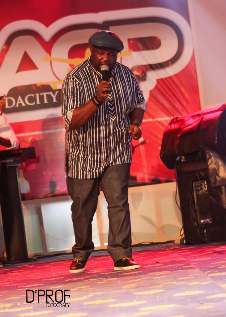 Esocs_AOP's tweet photo. Buchi on the stage at the Season 6 AOP

Watch out for AOP Season 7👍,its going to be explosive🌟 https://t.co/cavrtXvT88