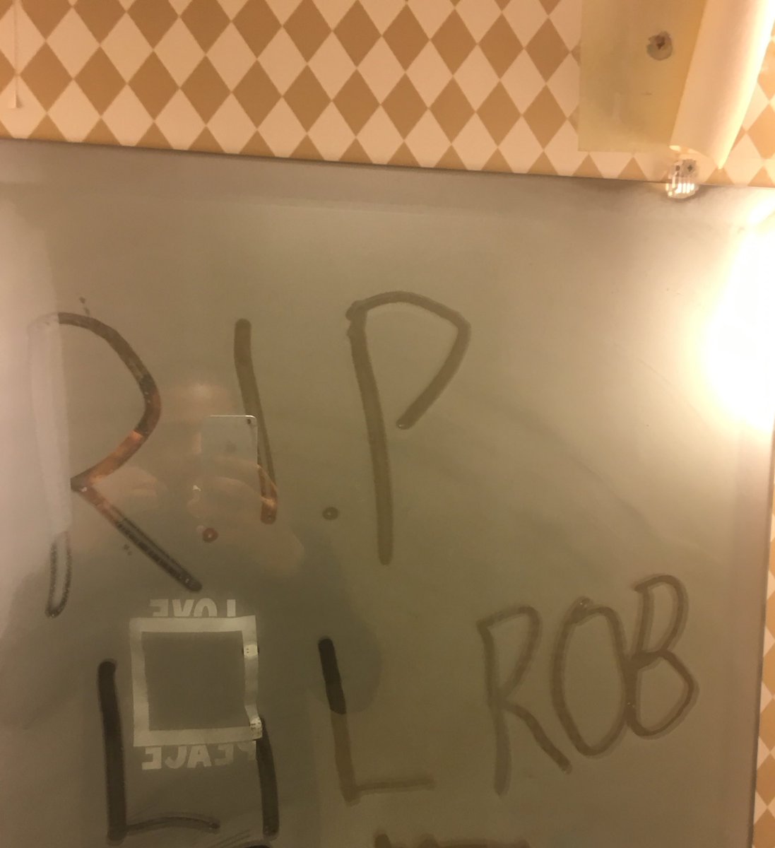 Pip_lilrob's tweet image. ROBGANGBITCH🤘🏾