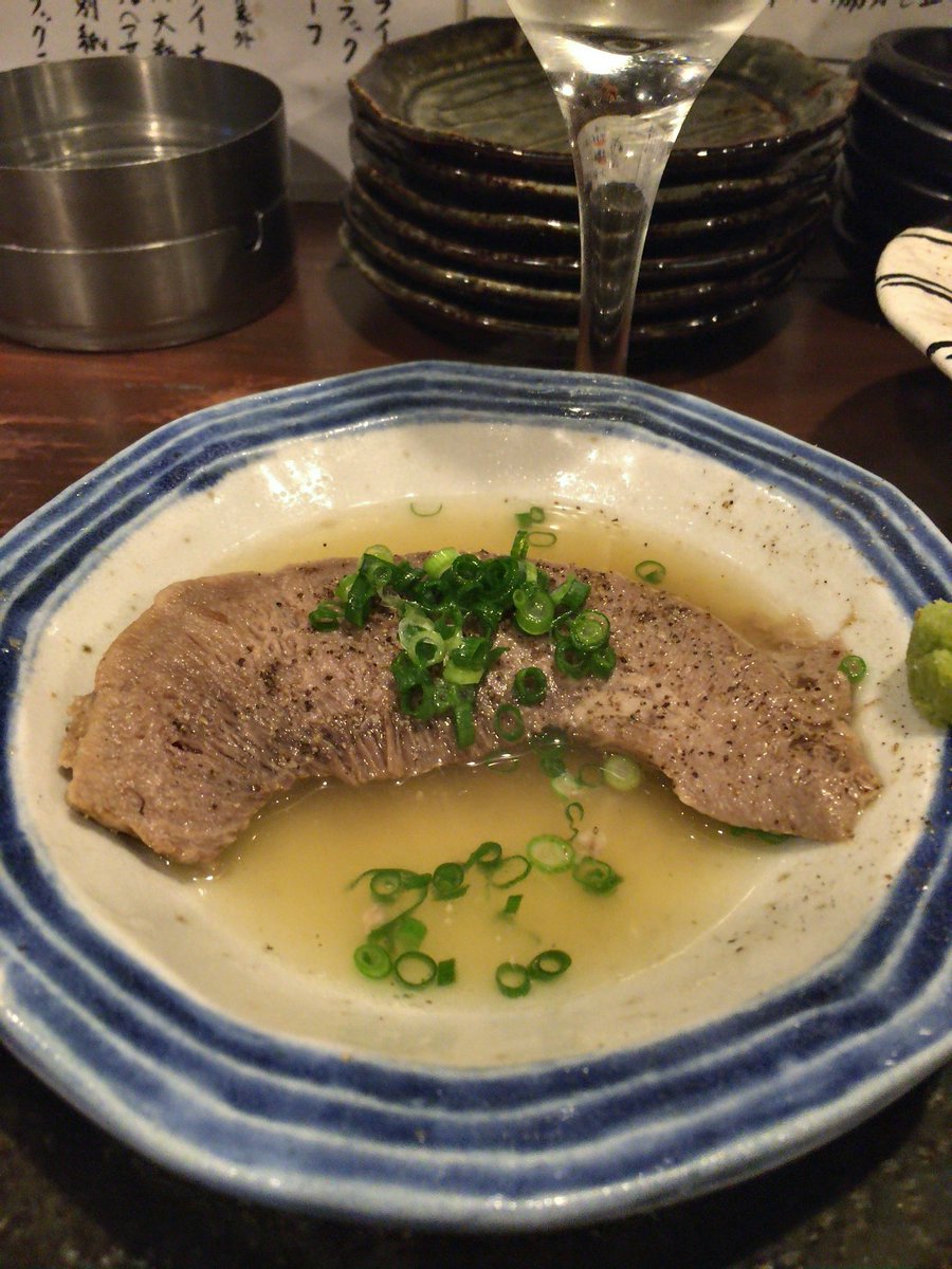 せーねん 梅田じんべえ 日本酒メインの立ち飲み 安くて美味しい 17時の開店からどんどんお客さんがくる