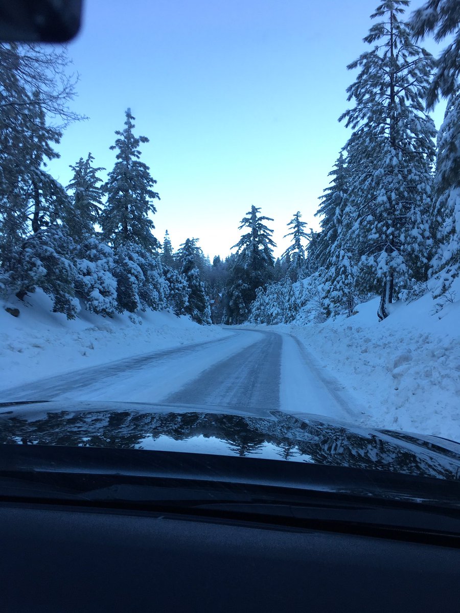 Y00_itz_B's tweet photo. Take me back to last week. Winter wonderland. https://t.co/hQ9YXcMyKb