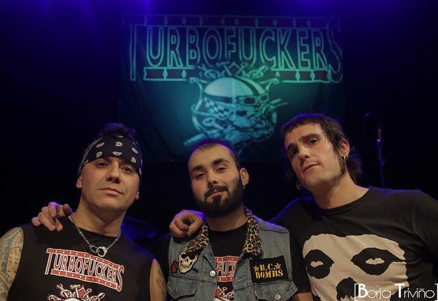 MalamuertePro's tweet image. @ToniMetrallaABS @FuckersTurbo LosRoslis gaur San Bizenteko Jaietan #malamuertefest #Barakaldo #RockAndRoll