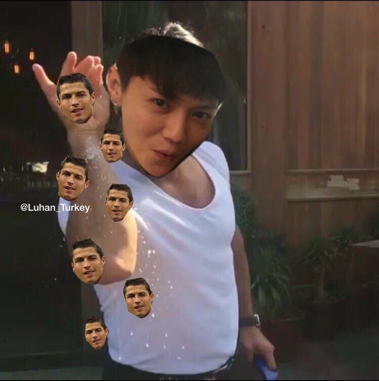 Luhan_Turkey's tweet photo. [Luhan #TürkOlsaydı]

Onun etinin tuzu, Ronaldo olurdu... https://t.co/c2MqoyBPJb