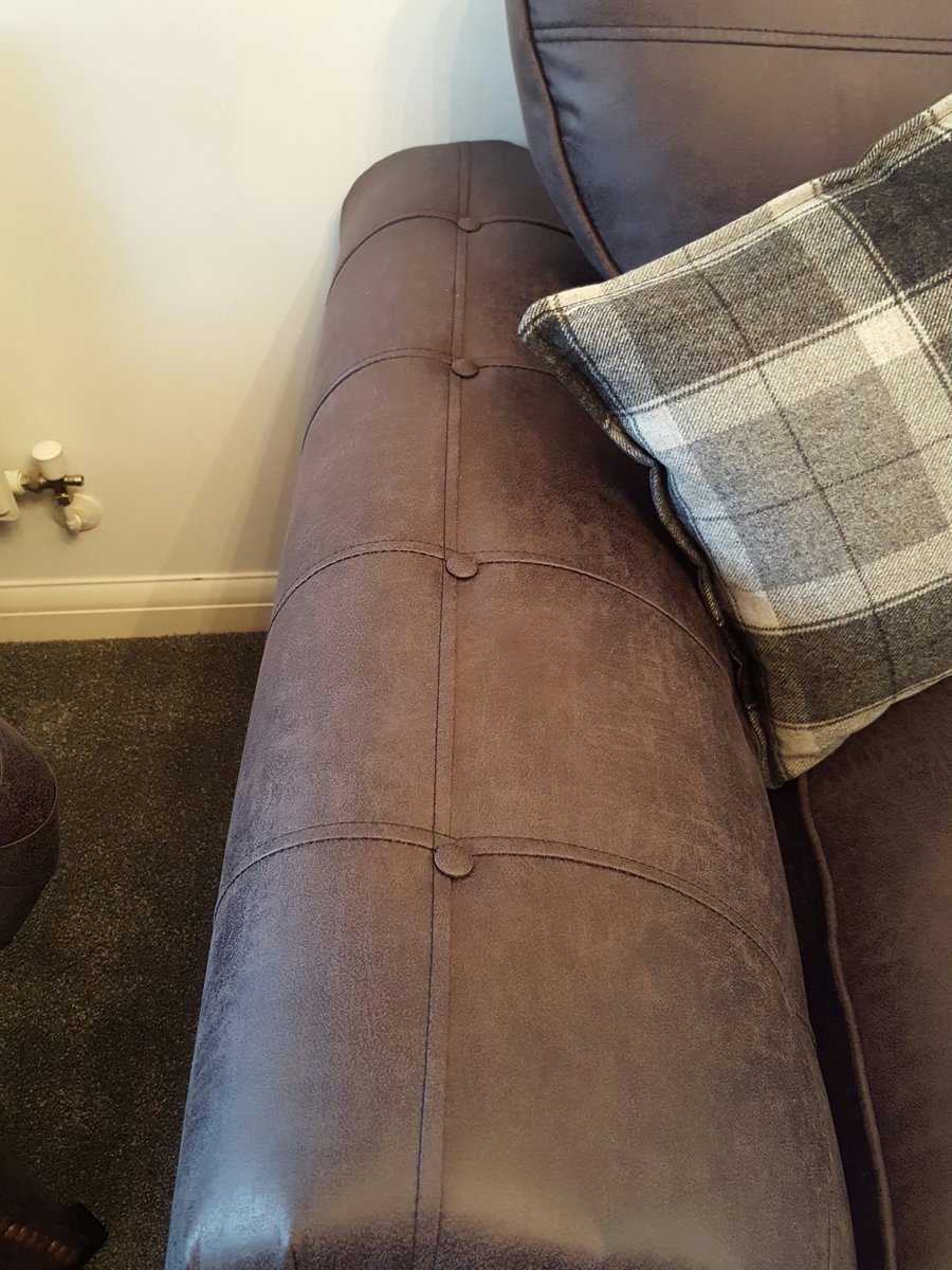 timjdouglas7's tweet photo. Oh look it's the same on this side @DFS #senditback #worstcustomerserviceever https://t.co/wCjpmg6m7K