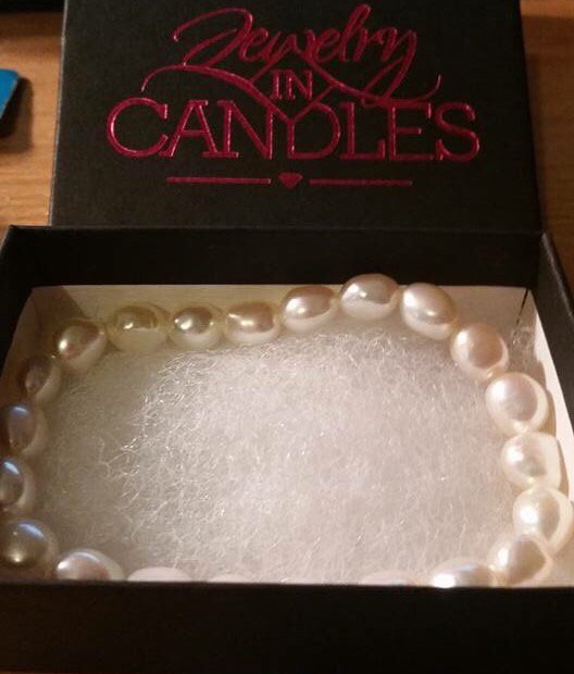 TreasuresInWax's tweet photo. Jewelry Reveal!

https://t.co/mREVQIt73Y

#candles #jic #treasuresinwax #candle #beautiful #jicreveals #jewelry https://t.co/8Vrkv7Act2