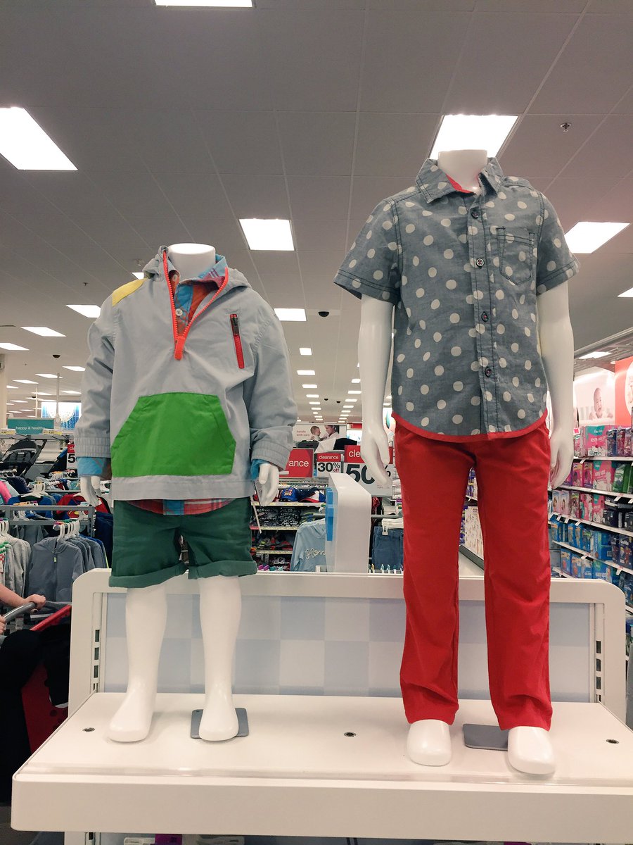 VMTL_vivi's tweet photo. Toddlers are ready for spring! Might have to add the adorable raincoats soon 🤗 #GenuineKids #CatandJack #JustOneYou #TargetStyle https://t.co/6QweOrKj8Q
