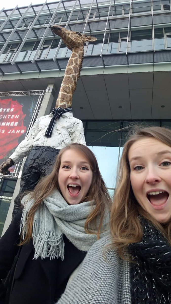 Petit passage par <a href="/ARTEfr/">ARTE</a> à Strasbourg ! #HommeGirafe
