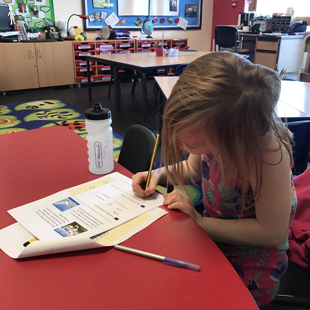 carlyannroseMCA's tweet photo. #Saturdayschool #tuition #Year2 #comprehension #inferenceanddeduction #closingthegap #passionforreading @Mayflower_MCA @DavidSammels https://t.co/QKwc0WBwM1