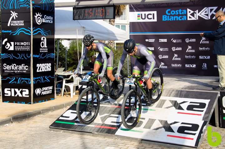 SponserES's tweet photo. Miguel Muñoz Moreno y Gerardo Vargas se han colocado séptimos en la #CostaBlancaBikeRace.
#SponserSportFood
#Nutrepro #Kalassportswear https://t.co/4lXSRmrYLf