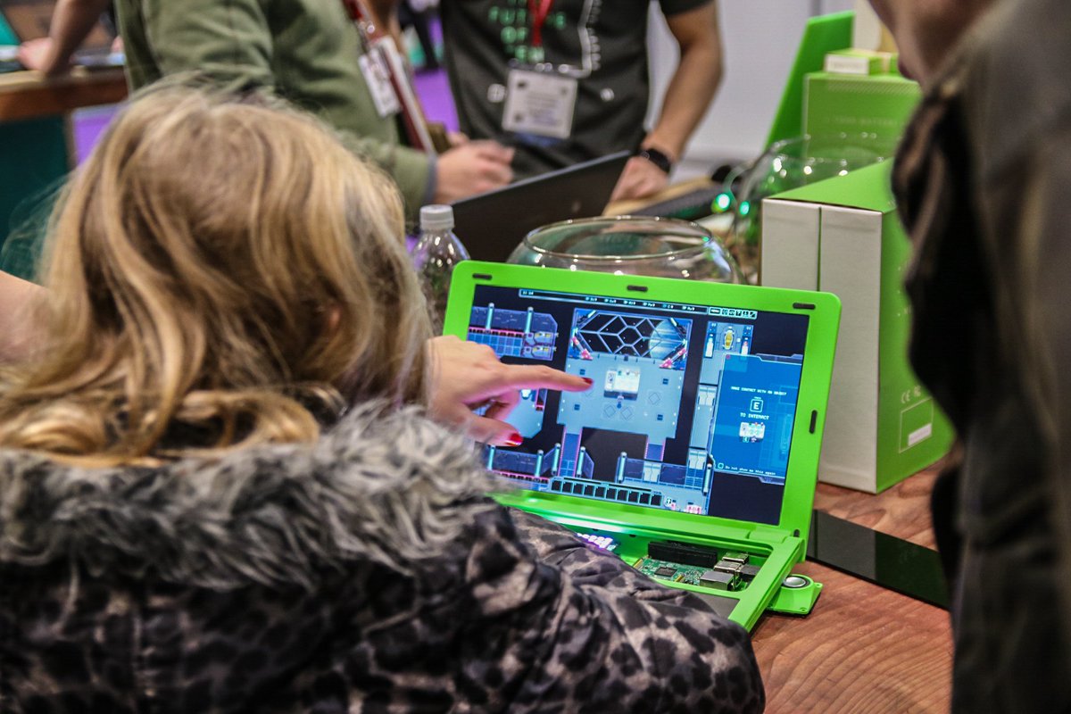 GetPiTop's tweet photo. Come to F460 AT @Bett_show and try out the pi-top and pi-topCEED, last chance today! #pitopforSTEM https://t.co/RgmTK3gfcx