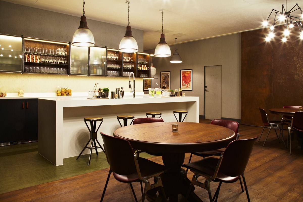 Oh we just can't wait for our #design event with <a href="/jberrymanstudio/">Jo Berryman Studio</a> <a href="/InteriorsJunkie/">sam scott-jeffries</a> &amp; Charlie North of @TheHoxtonLDN ow.ly/W8E7306OCpP