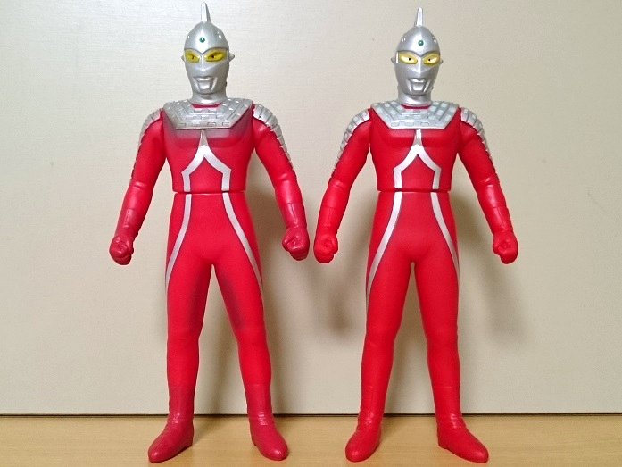 ウルトラマンとウルトラセブンの50周年セットが揃ったので比較