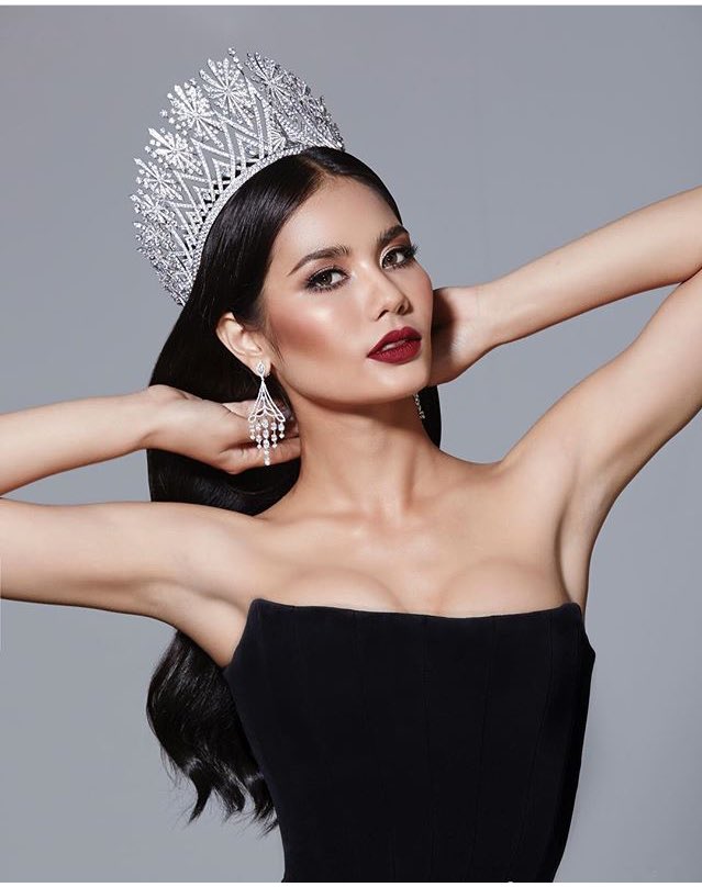 MOOKEMM's tweet photo. ❤️#MissUniverse #Thailand https://t.co/jvMVkc9XFl