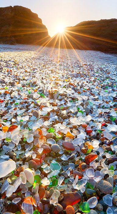 USASummerJobs's tweet image. Glass Beach, MacKerricher State Park, CA. Picture perfect! 😮😍