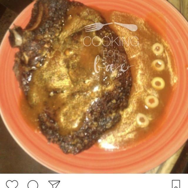 cookingforbae's tweet photo. Pork Chops and SpaghettiOs #5noodles #1chop #cookingforbae https://t.co/yOpbxZ4bQ2