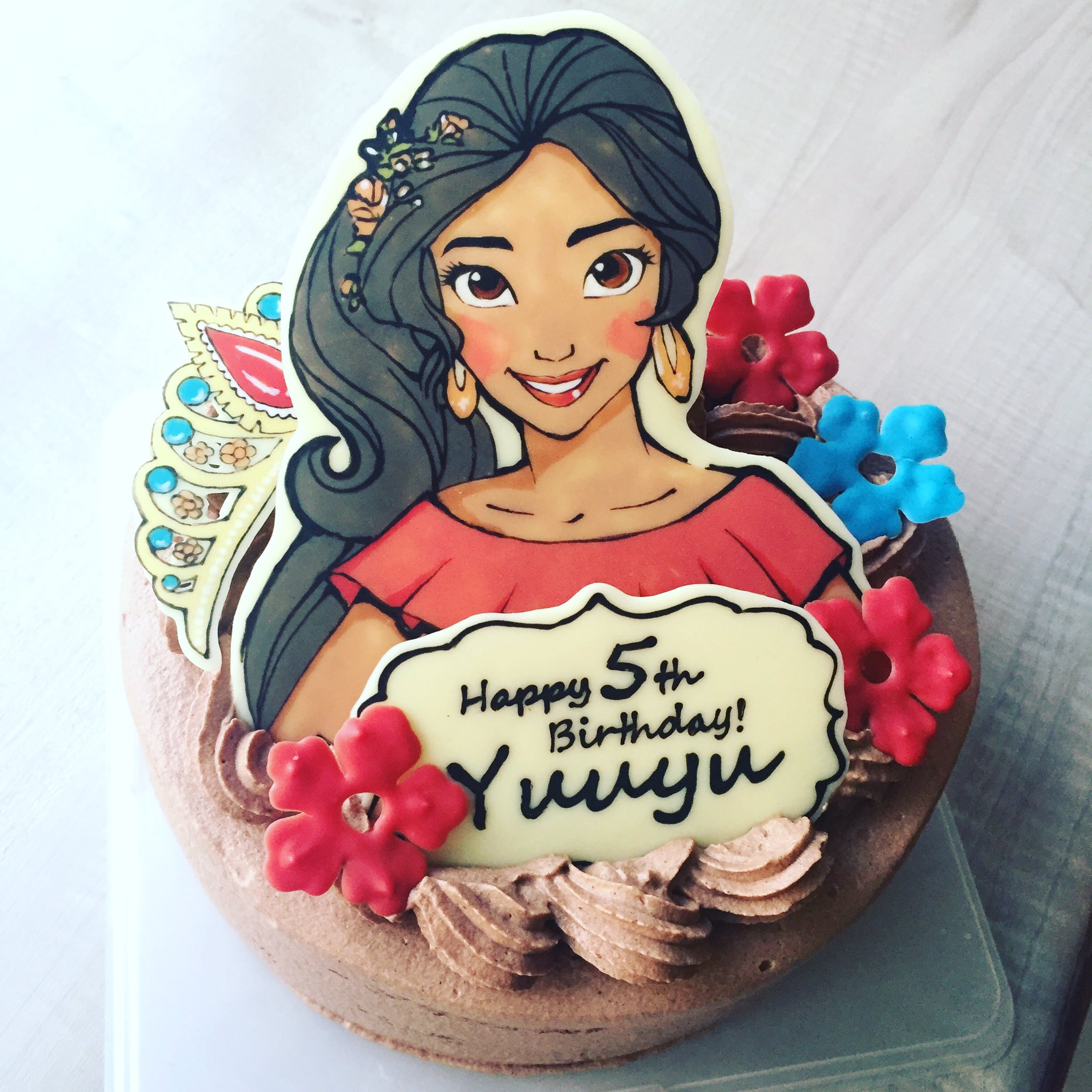 モロン こんばんは プリンセスエレナのチョコレートケーキができました かわいい Disneyprincess Princesselena プリンセスエレナ ディズニー ディズニープリンセス キャラケーキ キャラチョコ T Co Cbylcscfmw Twitter