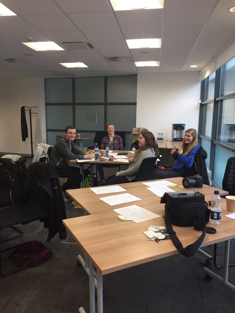 Rebecca Maynard tweet media