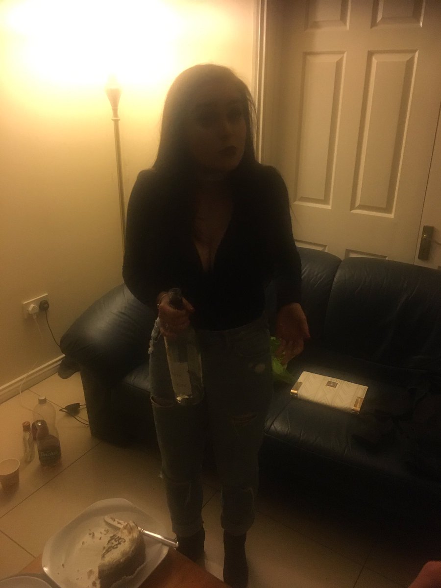 EmahMc's tweet photo. When you realise you've been caught rapid bein a bitch #datwinedoe https://t.co/mhsgc0XPC6