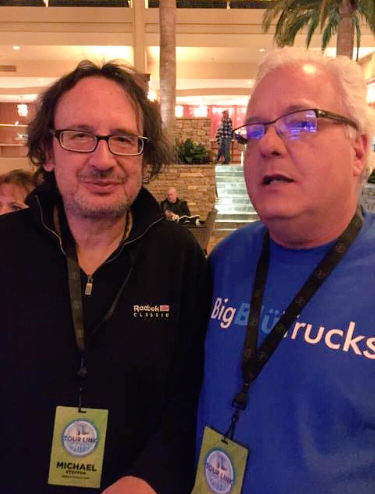 bigblutrucks's tweet photo. BigBlüTrucks's Michael Steffen (ALLGAIER UK Event Logistics) and Ian Murray representative USA at #tourlinkconference #palmsprings https://t.co/aUPeK4YbS4