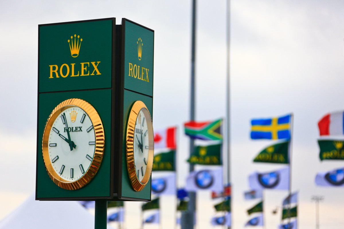 Rolex24Hours's tweet photo. The #Rolex24 is here! RETWEET and we’ll pick a random winner at 12:00pm ET to kick off our 24 giveaways at the #Rolex24! https://t.co/9dDgxK5rmD