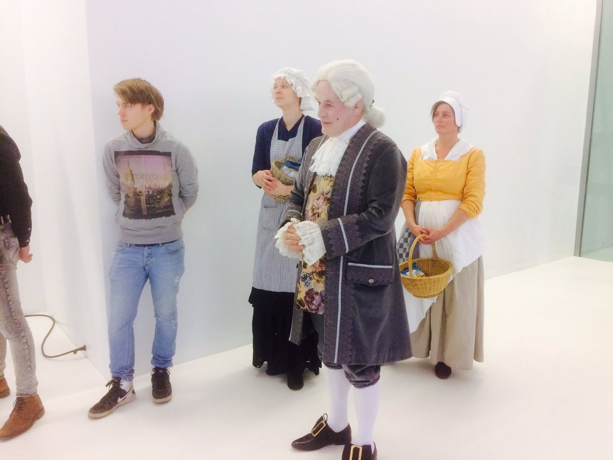 addergebroed17's tweet photo. Prachtige preview van #Addergebroed in het @DrentsMuseum zojuist! Op naar het @drentsarchief om 15.00 uur. #DrentsMuseum #DrentsArchief https://t.co/2Hbd7GKm0z