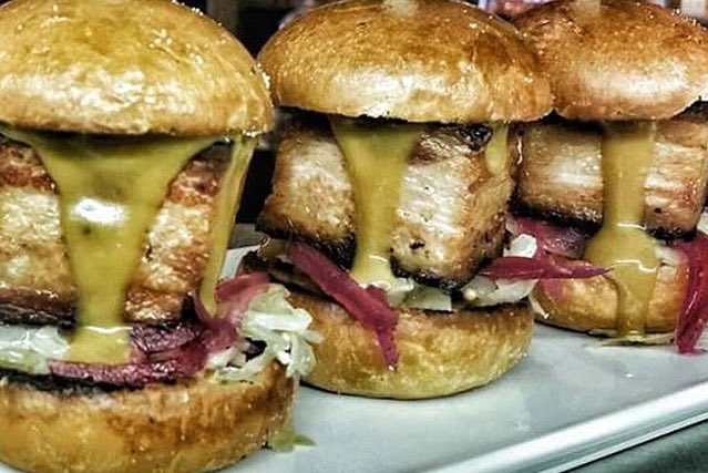 yellowsubcork's tweet photo. #sliders #tonight #from5 #yellowsub #cork https://t.co/R2gsO2k7ub