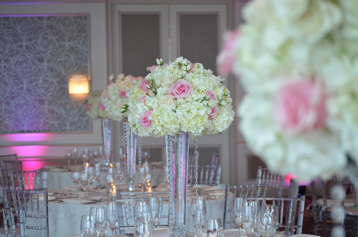 BrideMiami's tweet image. Plan your dream wedding with us! premierbridemiami.com search and find the  best wedding professionals in south Florida.