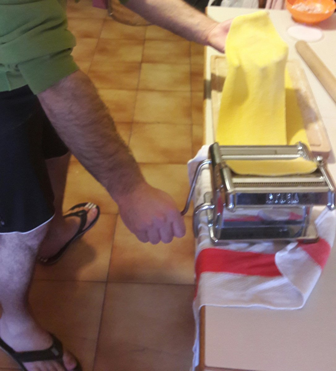 ilSesta's tweet photo. Ho fatto dei #ravioli. Sembrano venuti bene. #MasterSest https://t.co/XQhCLA1GV6