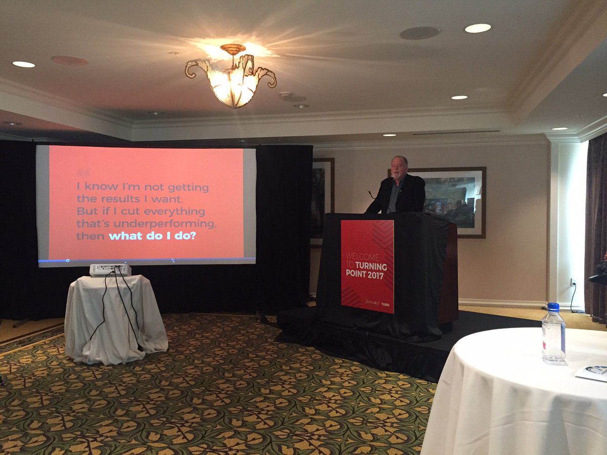 lotlinx's tweet photo. Len Short talks about changing the digital conversation at Turning Point 2017 #LXTURN #NADA100 #NADA2017 https://t.co/v2j5qWjLx2